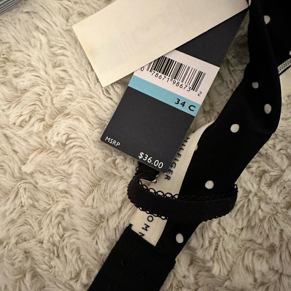 NWT! 2 Piece Tommy Hilfiger Polka Dot and Stripe Push Up Bra Set 📚 - Picture 3 of 7